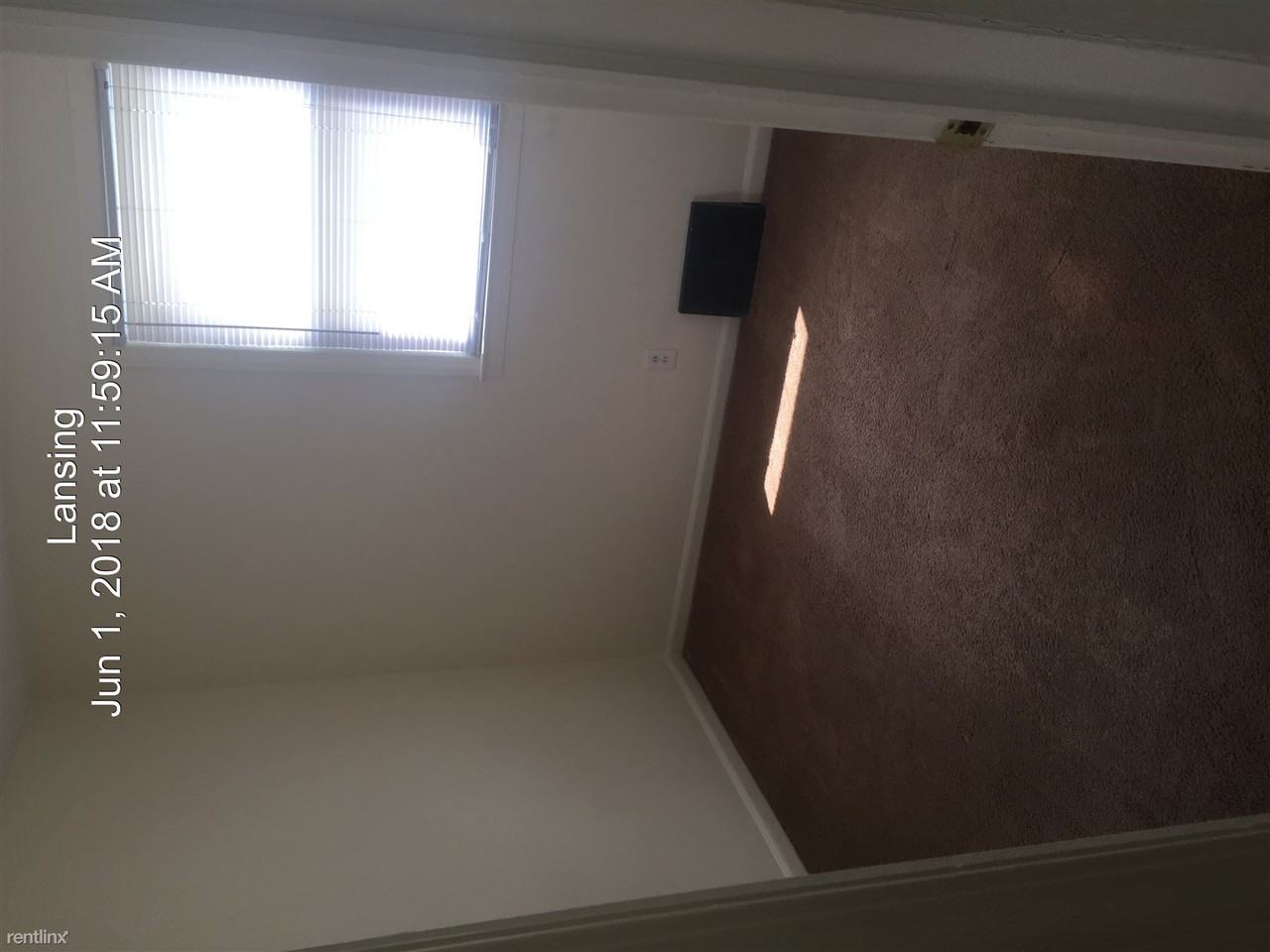 2709 Marion Ave - Photo 2 of 18