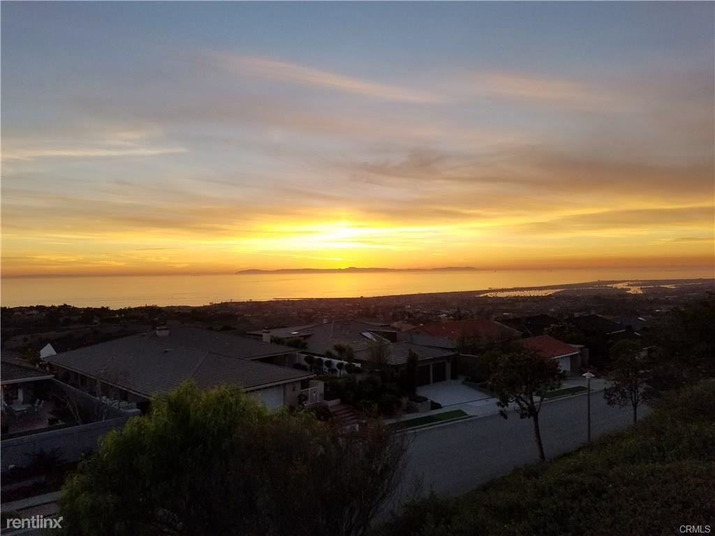 7 Cambria Dr - Photo 3 of 38