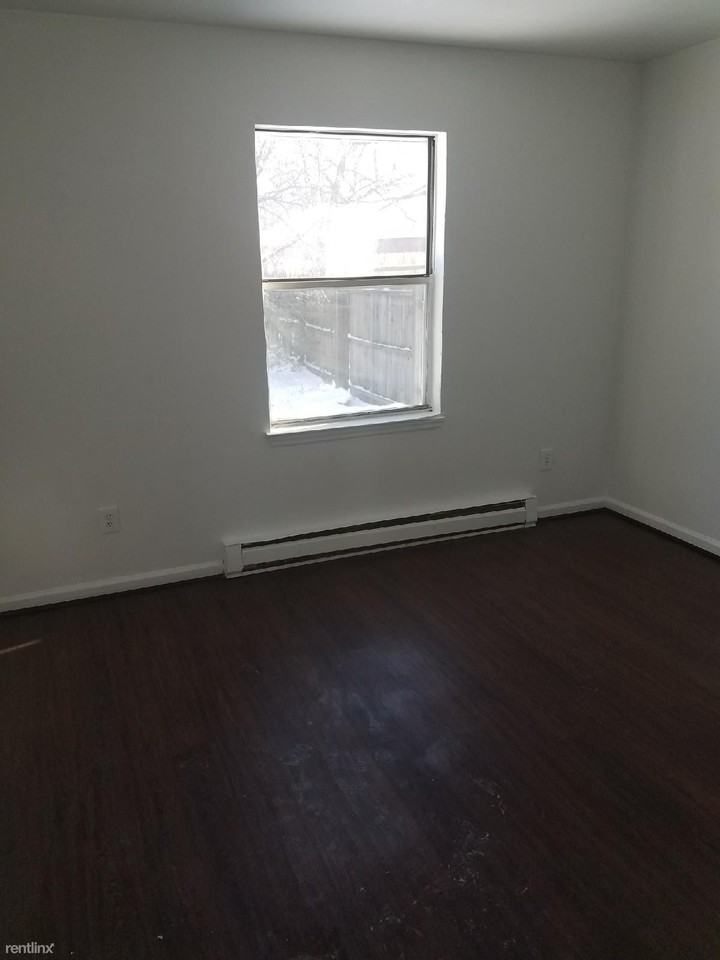 1323 Reservoir Ave - Photo 2 of 3