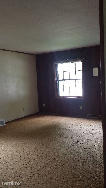 93 McKinley Ave - Photo 2 of 7