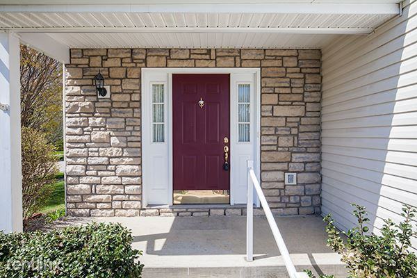 4585 River Cove - Photo 2 of 22