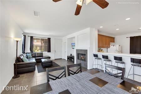 82903 Corte Lucia - Photo 2 of 24