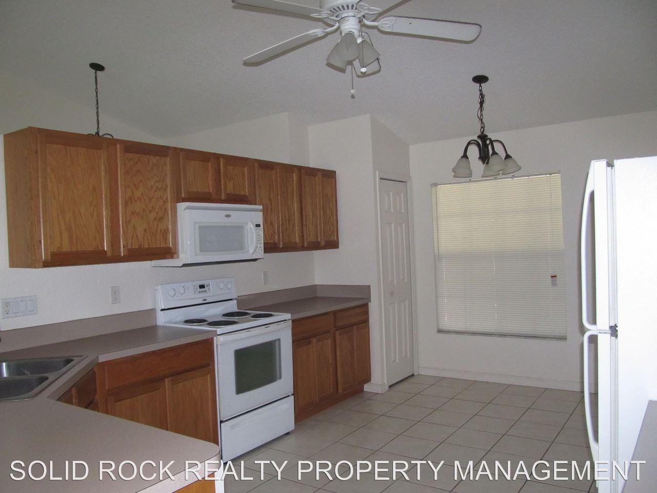 31245 Chevy Chase Dr - Photo 2 of 8