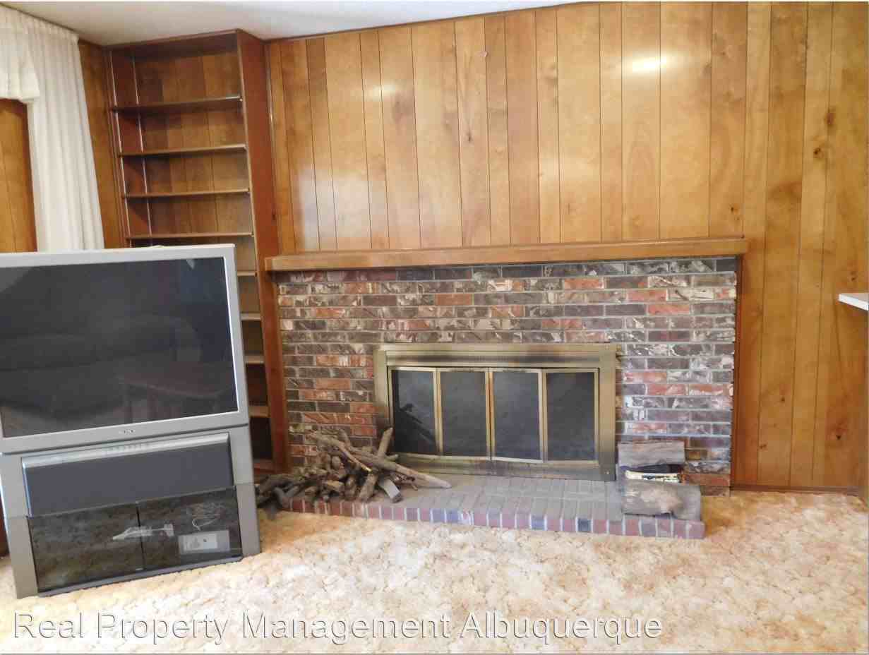 512 Golden Meadow Dr NW - Photo 3 of 32