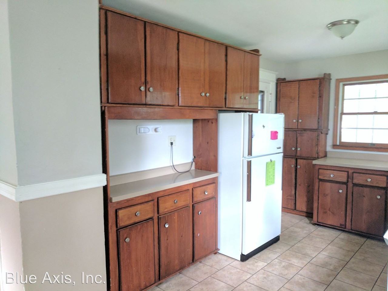 406 Genesee Park Blvd - Photo 2 of 13