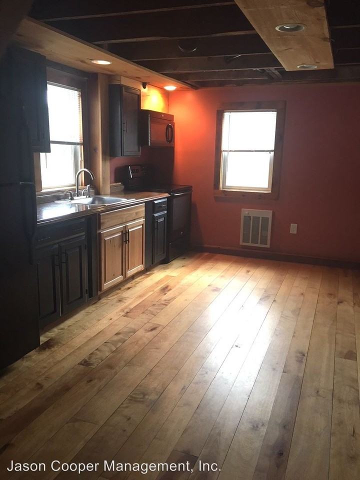 1226 Pond Rd - Photo 3 of 6