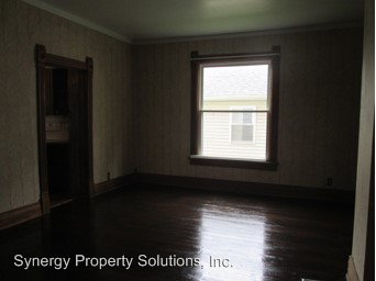 356 N Pearl St - Photo 3 of 25