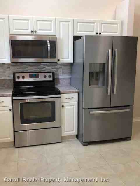 14 Park Pl - Photo 2 of 30