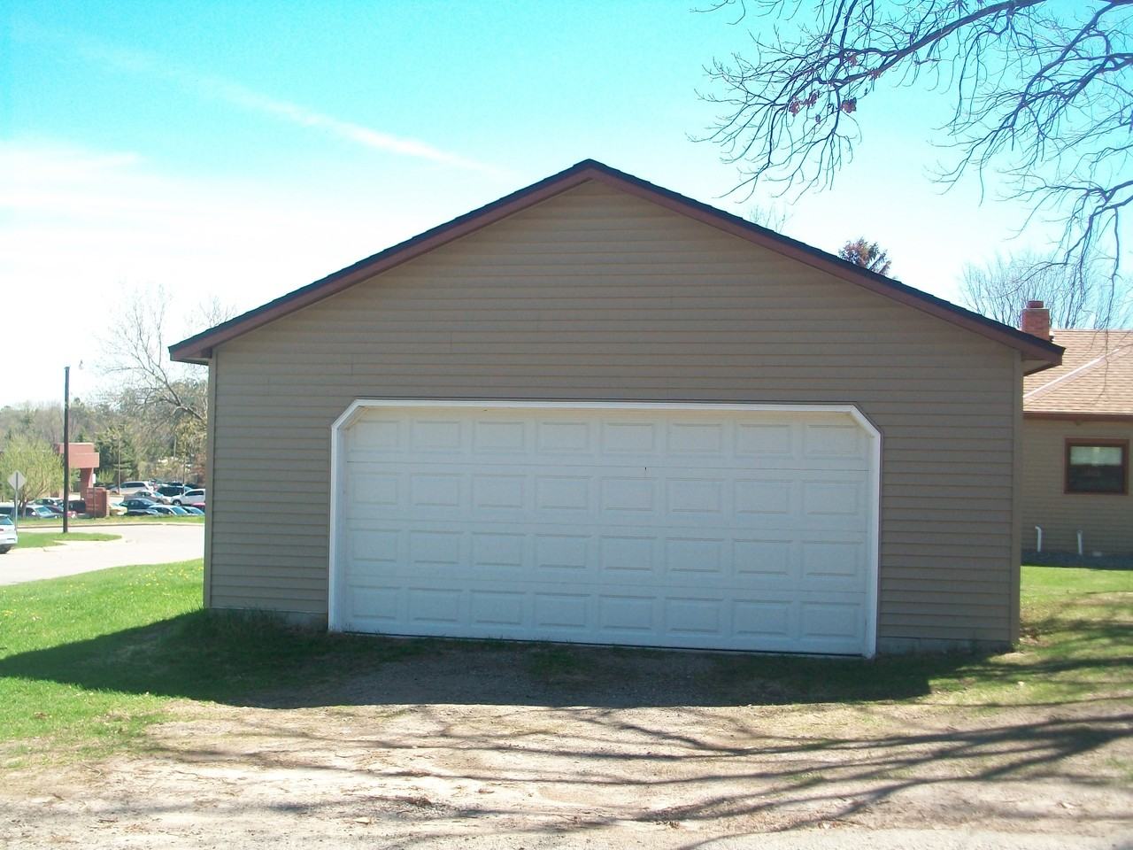 301 SE 1st Ave - Photo 3 of 7