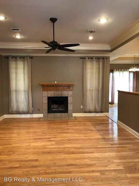 123 Riverbirch Dr - Photo 3 of 20