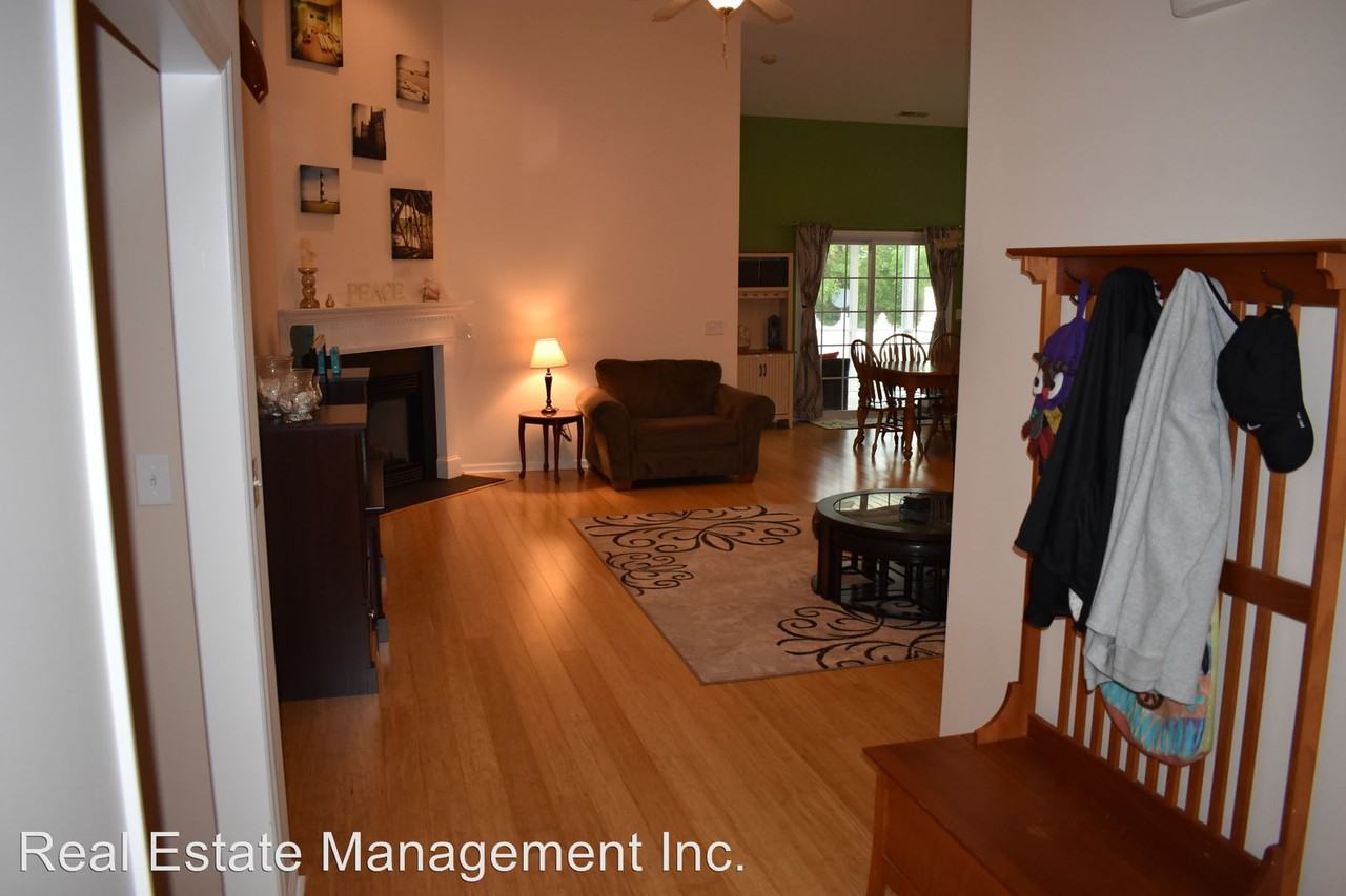 102 Bermuda View - Photo 2 of 17