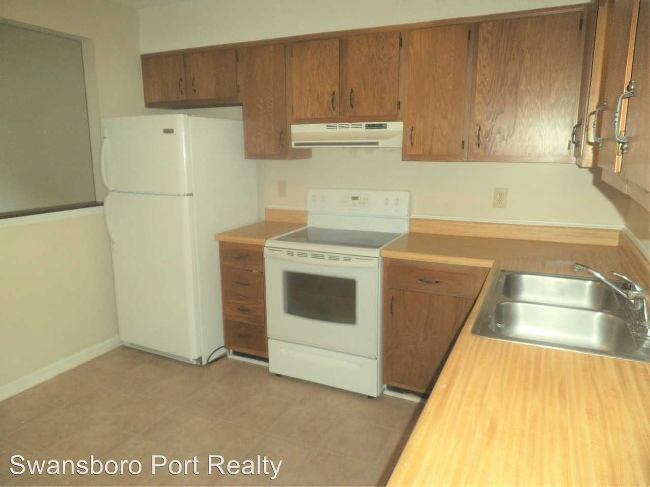 1706 Wine Press Ct - Photo 3 of 8