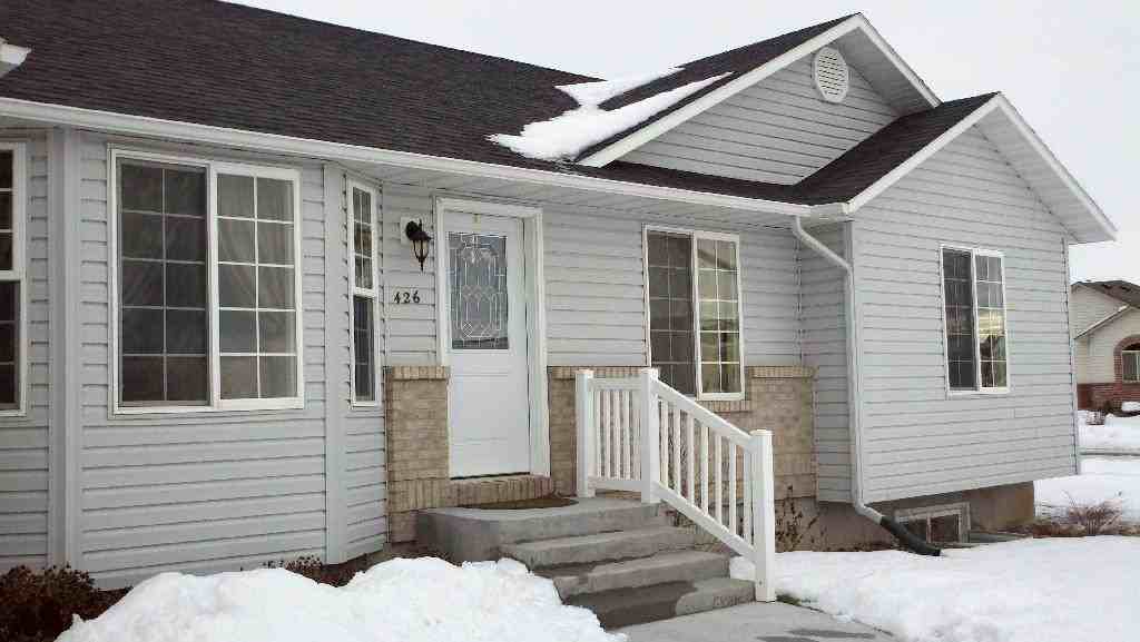 426 Snake River Cir - Photo 3 of 7