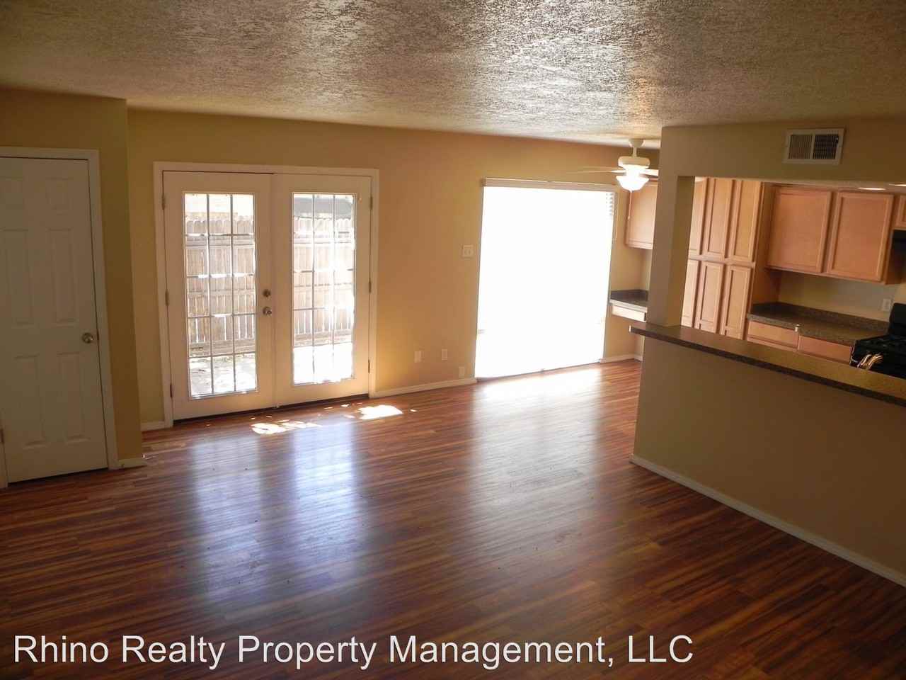 9719 Candelaria Rd NE - Photo 2 of 23