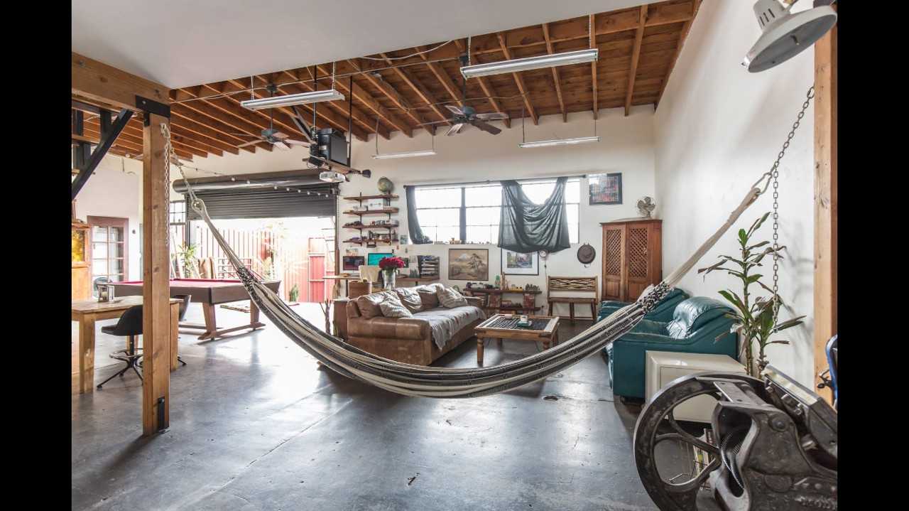 1201 East 5th Street - Photo 2 of 4