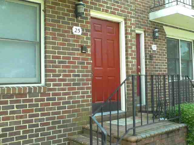 25 Academy Ln - Photo 2 of 6