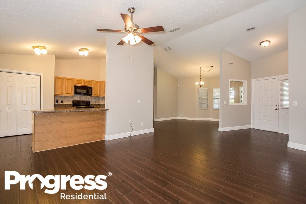 708 Hyssop Pl - Photo 3 of 14