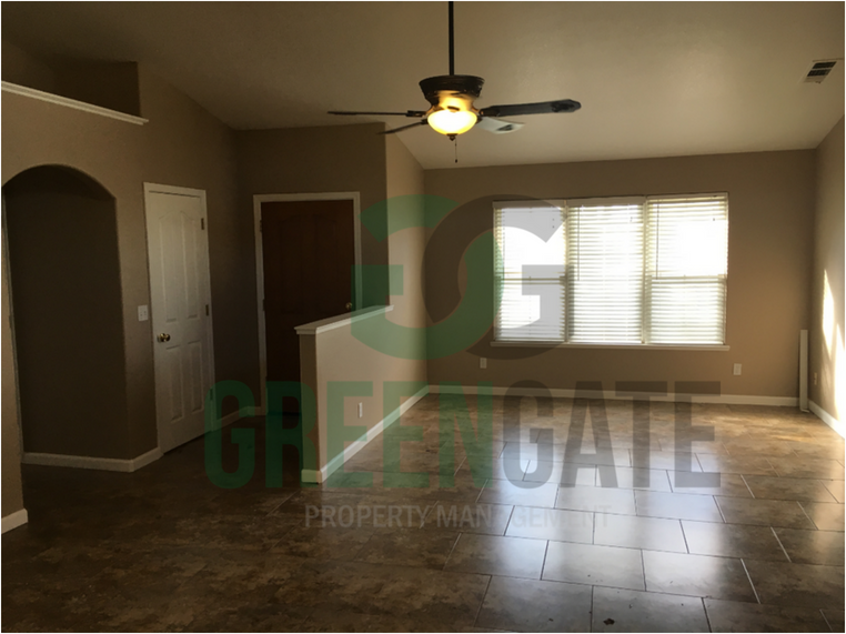 312 S Reinway Ave - Photo 3 of 15