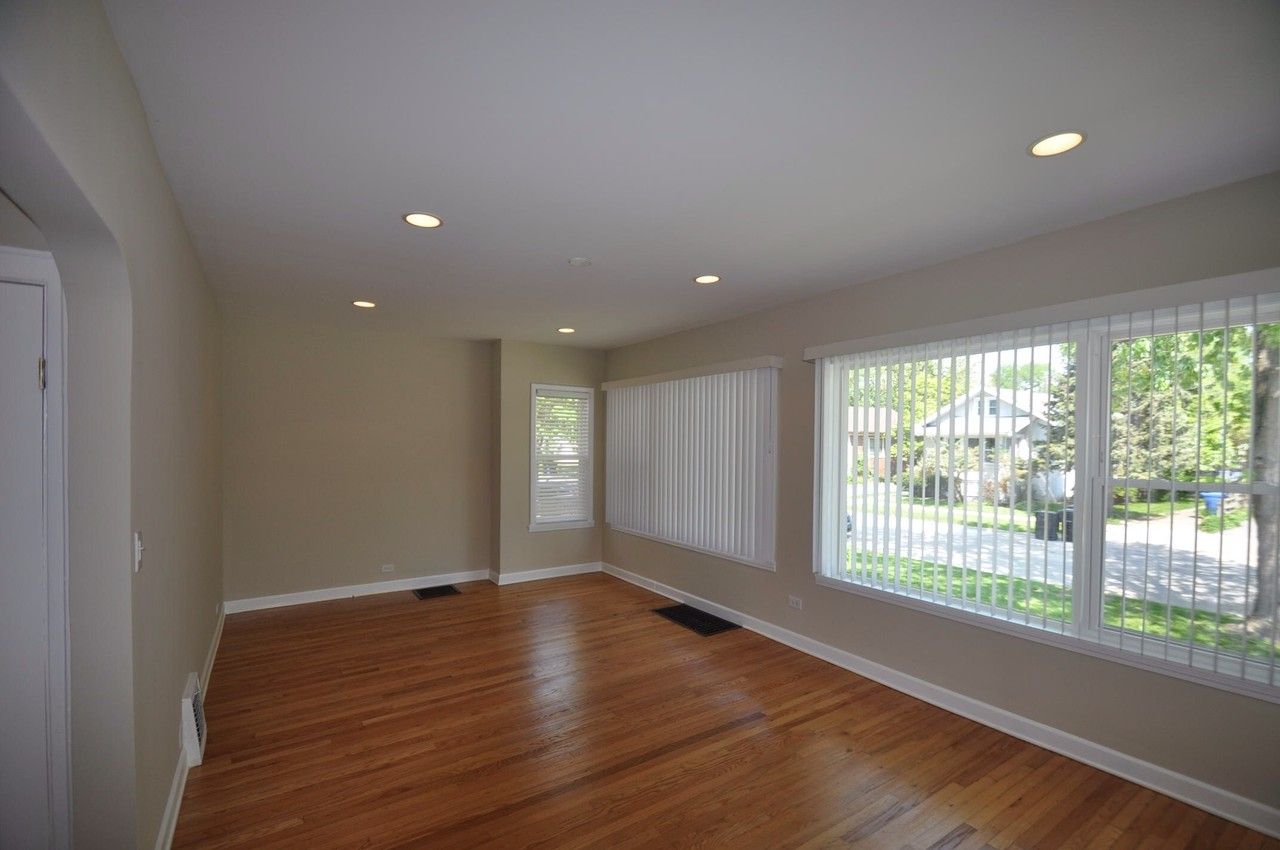 1729 W 106th Pl - Photo 3 of 20