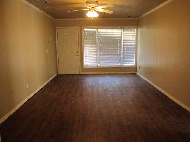 3215 North Nesbitt Avenue - Photo 2 of 9