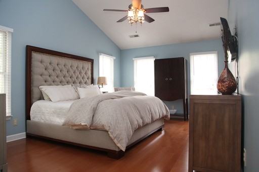 5512 Rutledge Dr - Photo 3 of 16