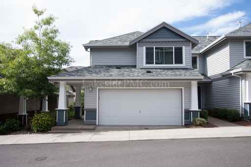 10731 SW Canterbury Ln #101 - Photo 3 of 23