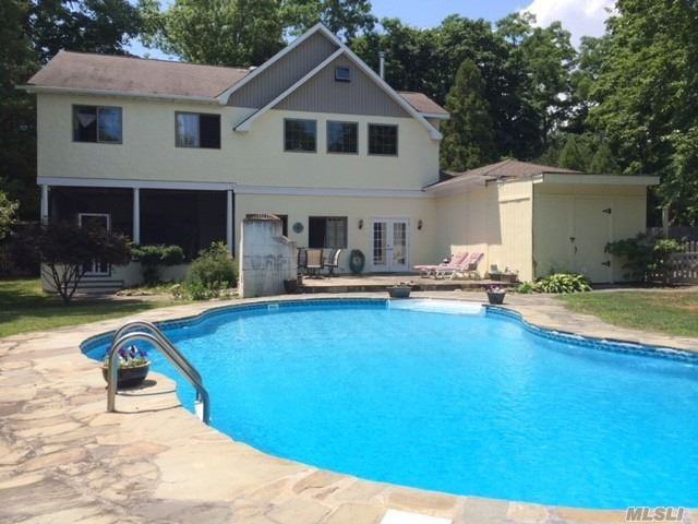 3 Wigtel Ln - Photo 2 of 23