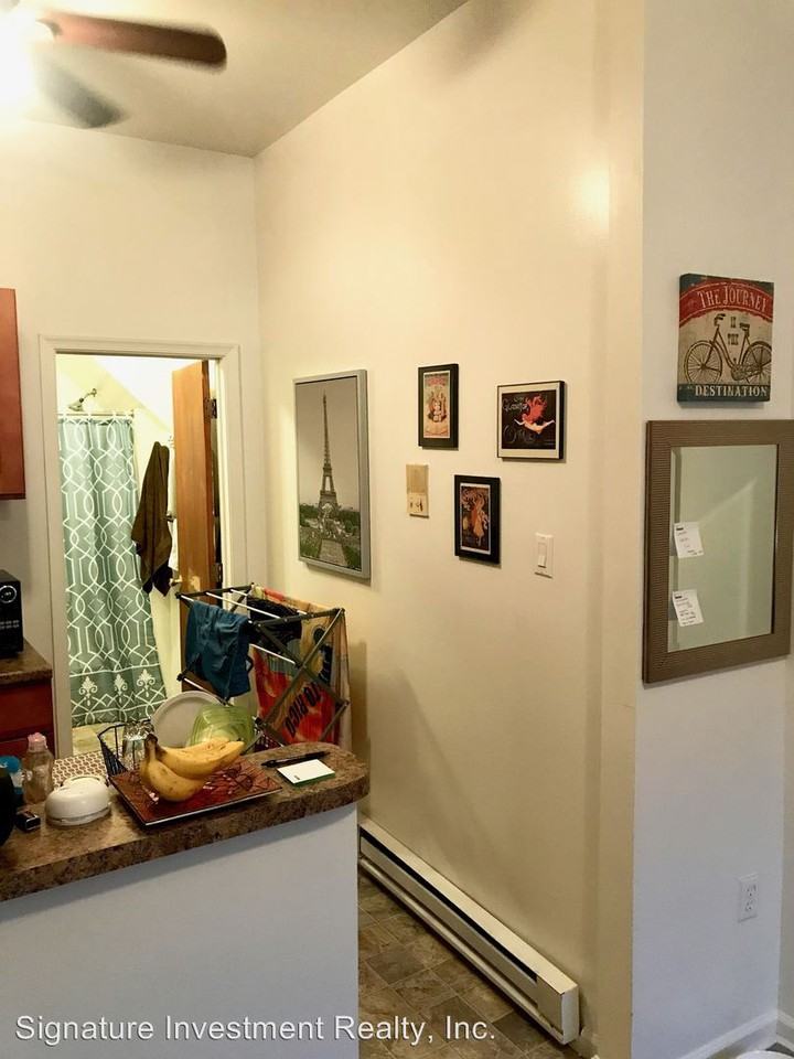 1725 Bainbridge Street - Photo 3 of 4