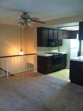 21304 Balsam Ln - Photo 2 of 9