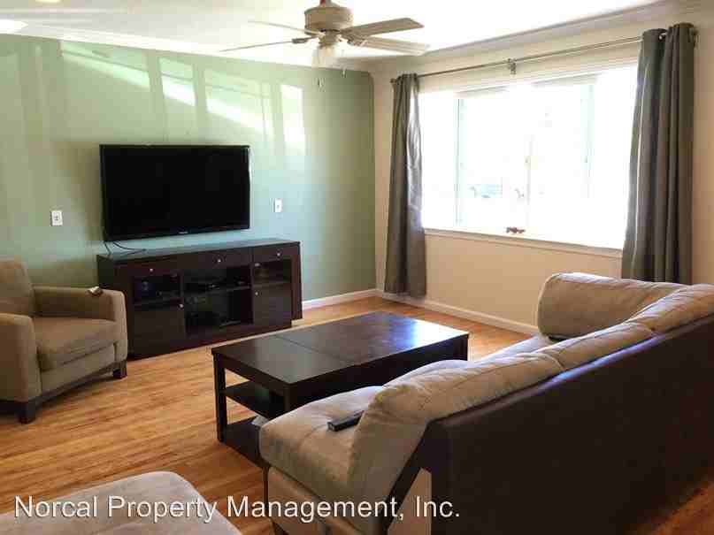 229 Seabiscuit Dr - Photo 3 of 17