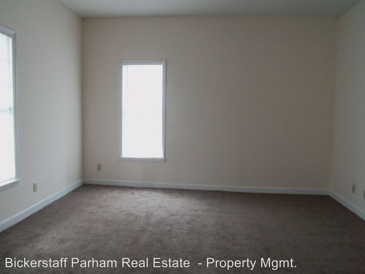 411 8th St - Photo 3 of 12