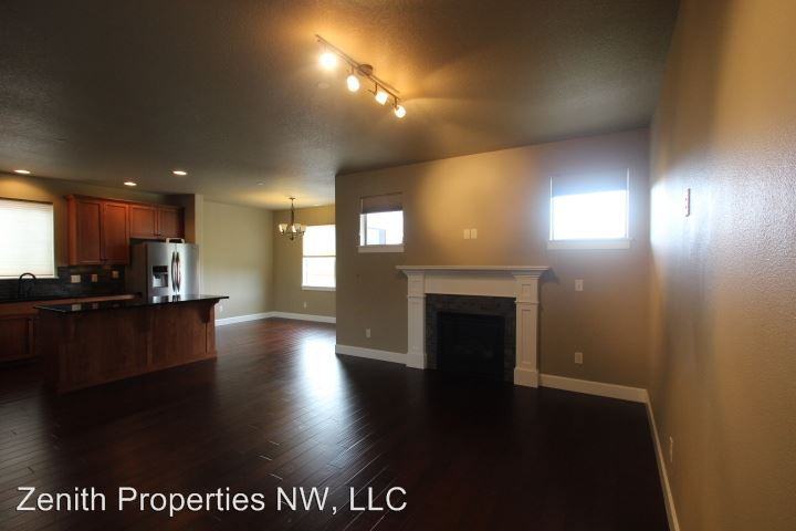 3234 NW 45th Ct - Photo 3 of 15