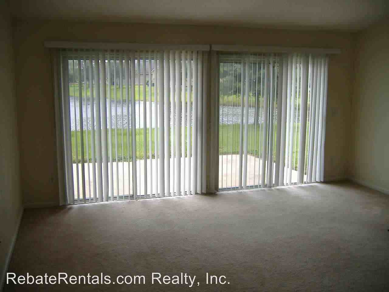 14298 Fish Eagle Dr E - Photo 2 of 8
