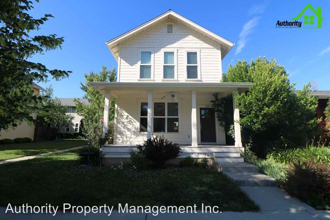 840 Kite Ln - Photo 2 of 19