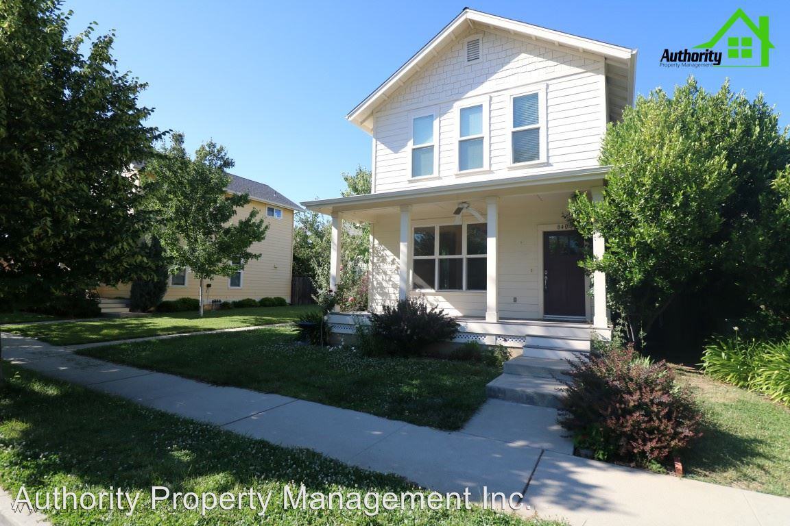 840 Kite Ln - Photo 3 of 19