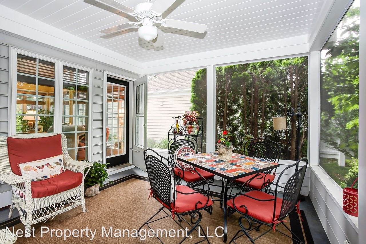 1328 Courtyard Dr - Photo 2 of 28