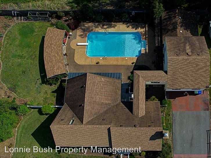 331 Sussex Ct - Photo 2 of 26