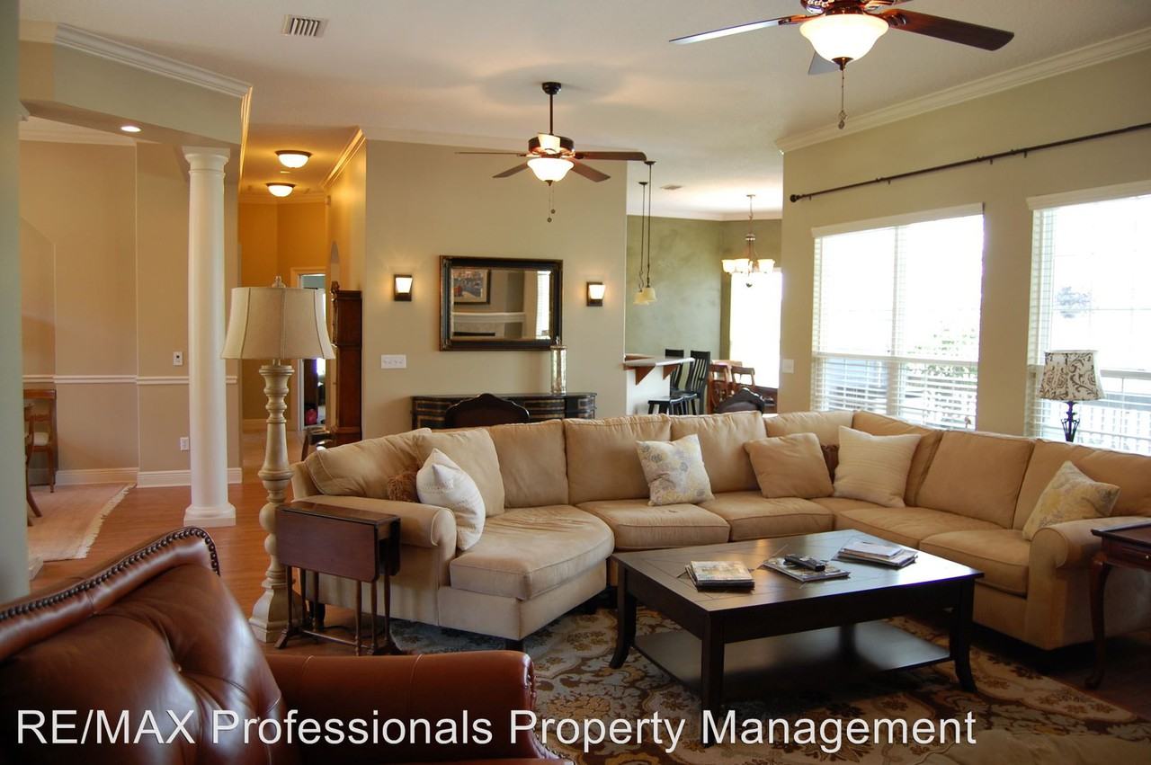 920 NW Savannah Cir - Photo 3 of 19
