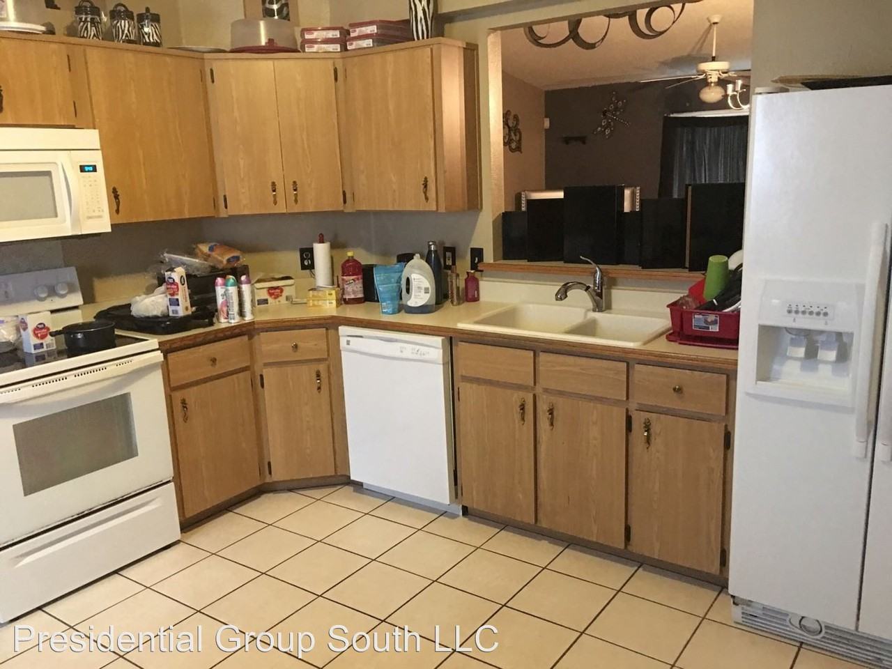 2807 Sunset Ridge St - Photo 2 of 3