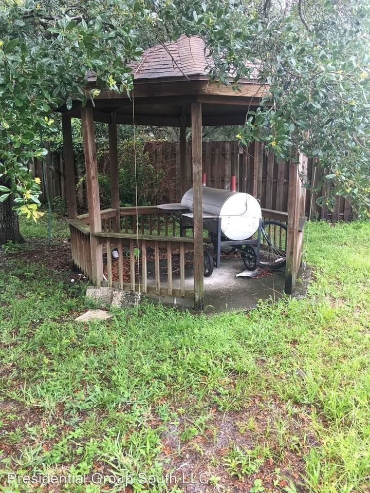 2807 Sunset Ridge St - Photo 3 of 3