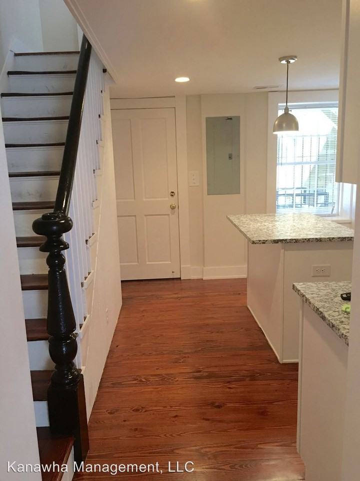 2119 Cedar St - Photo 3 of 18