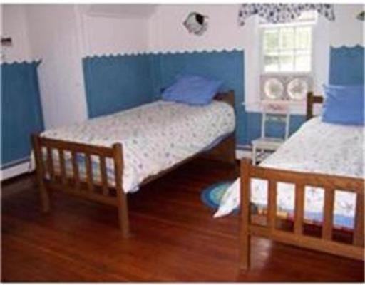 11 Euclid Ave - Photo 3 of 8