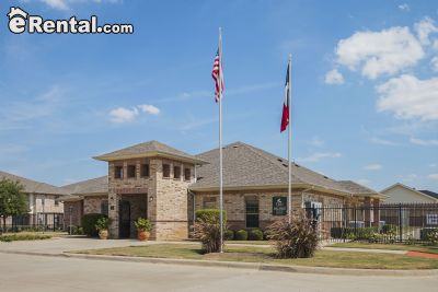 Yellow Rose Cir - Photo 2 of 10
