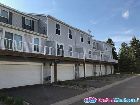 934 Ledgestone Dr - Photo 3 of 13