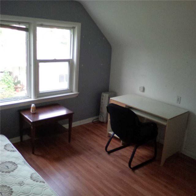 8 Roosevelt Ave - Photo 3 of 4