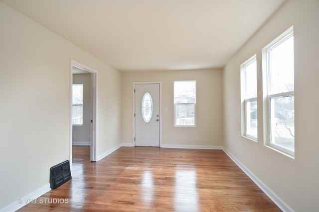 1108 Park Ave - Photo 2 of 10