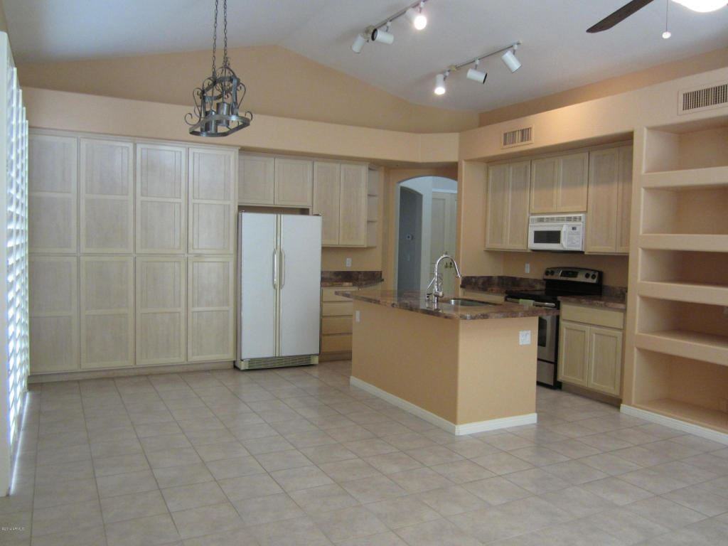 9582 N 114th Way - Photo 2 of 34