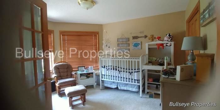 6080 Raven Ridge Ct - Photo 3 of 19