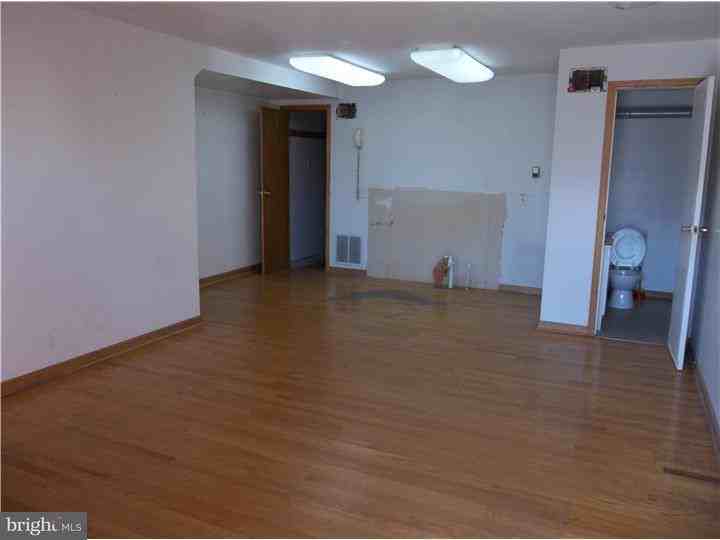 20 N Black Horse Pike - Photo 2 of 7