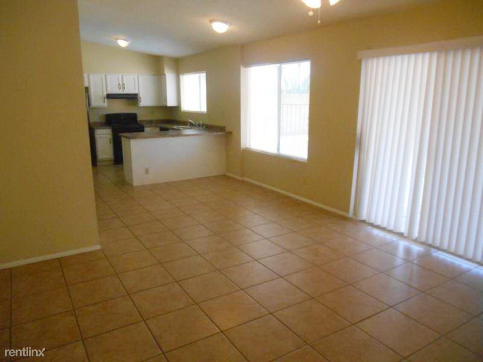 1024 N Sericin - Photo 3 of 14